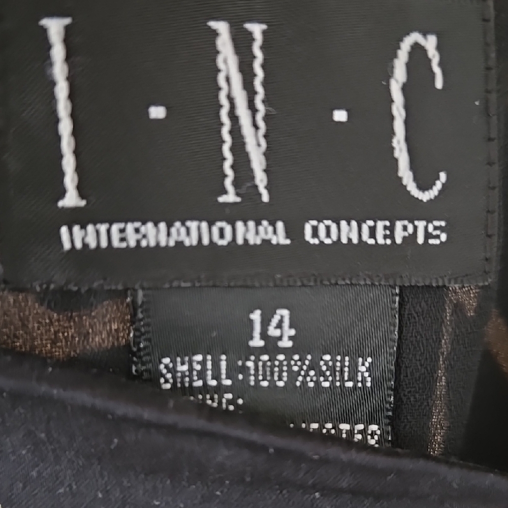 I.N.C. Brand, Stylish Black and White Skirt, Size - Picture 2 of 6